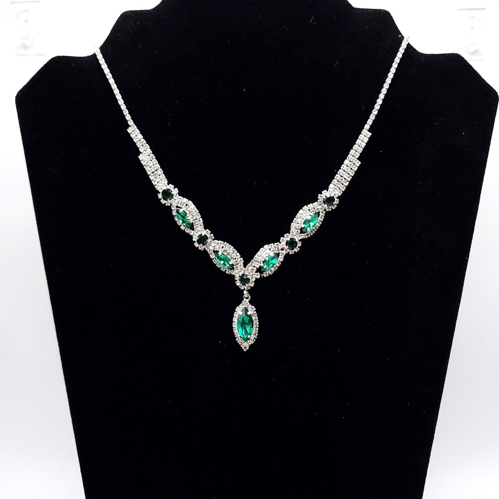 Emerald‎ Green Rhinestone Choker